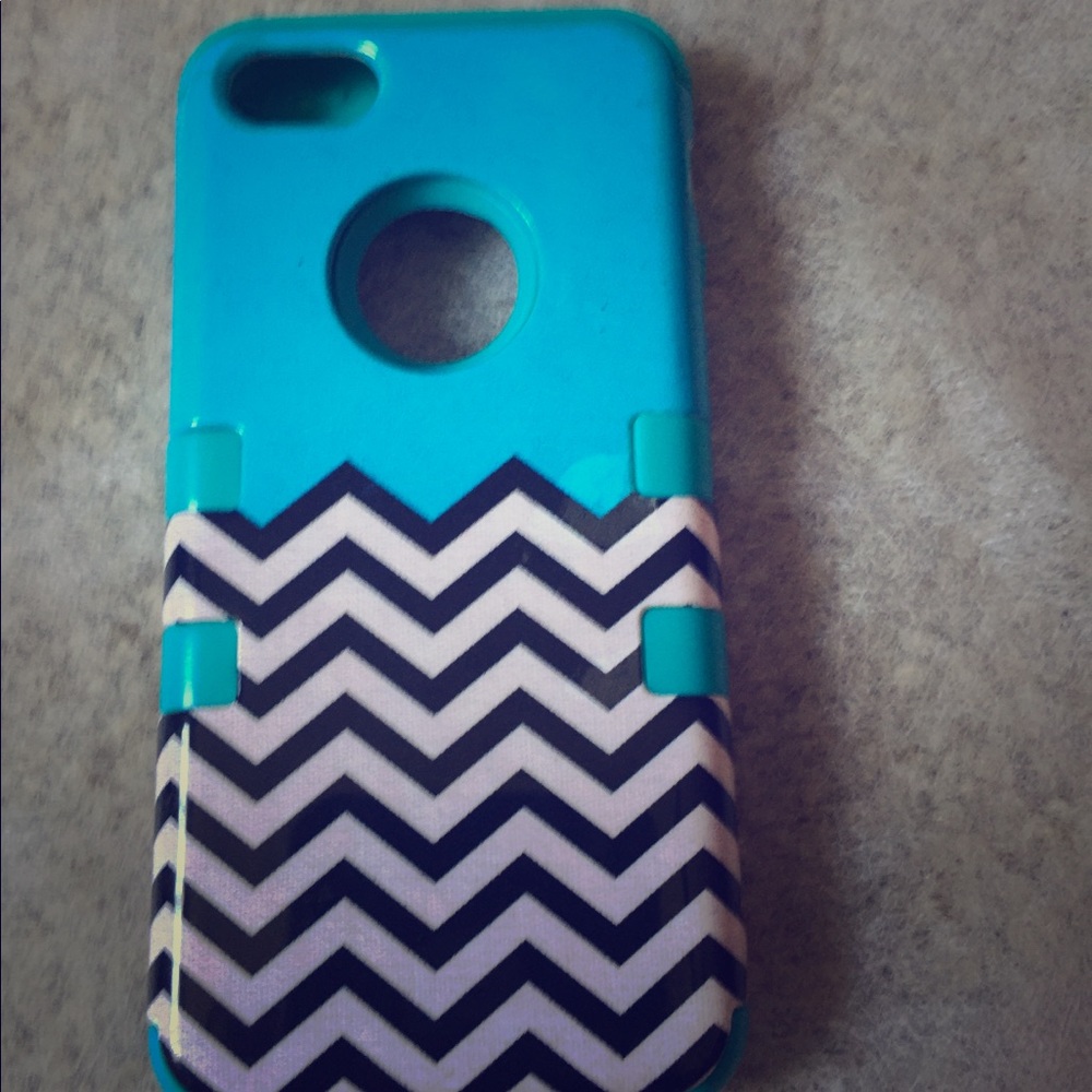 Blue, Black, and White Chevron Case